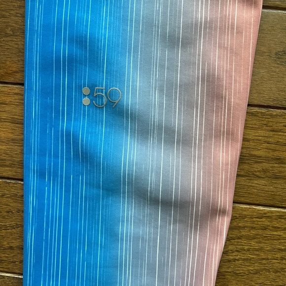 Blue yelllw orange ombré Splits59 leggings size XS - Picture 3 of 4